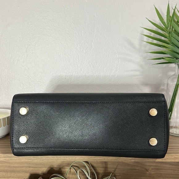 ~MICHAEL KORS Black Kellen Medium Saffiano Leather Satchel w/Gold MK Charm~ - Picture 9 of 11
